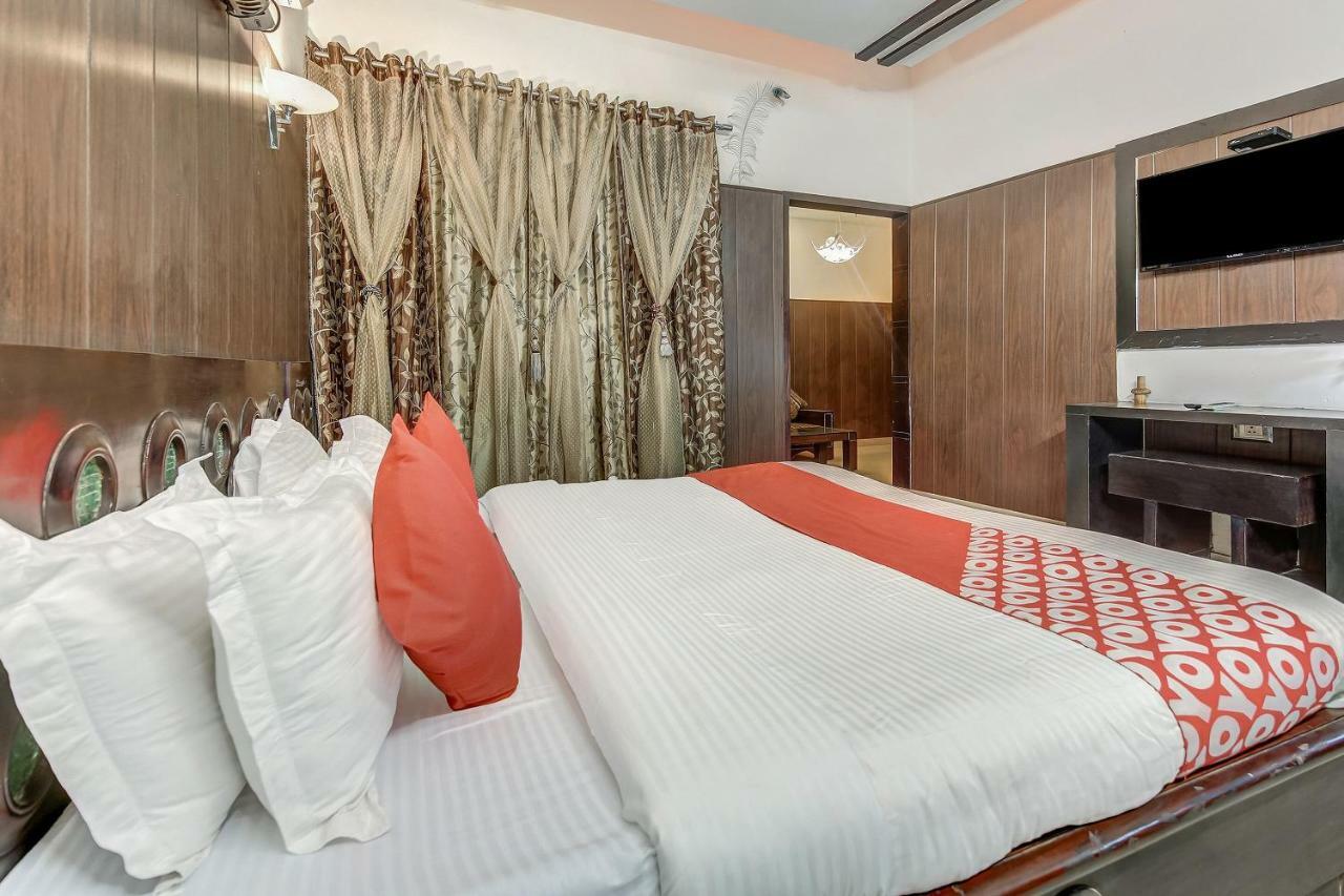 Oyo 27999 Hotel Deep Sirsa Exterior foto